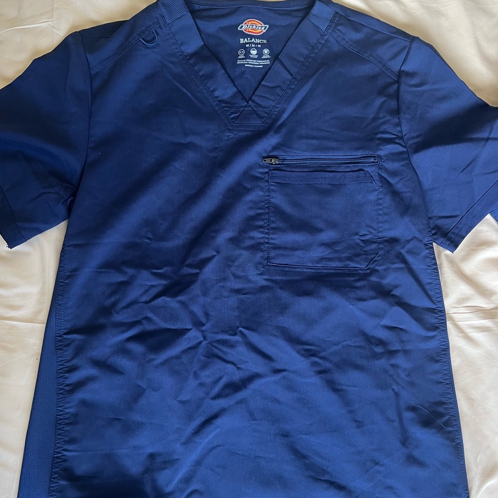 Dickies Scrub Set - Picture 6 of 7